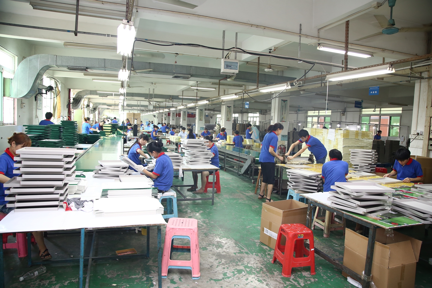 Jinguan Packaging - Premium Custom Packaging Solutions